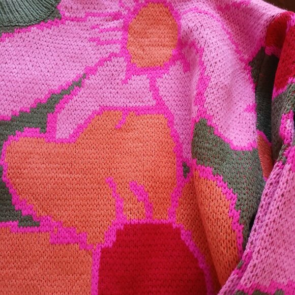 NWT Pink Lily Floral Bright Sweater in size Medium - Picture 10 of 10